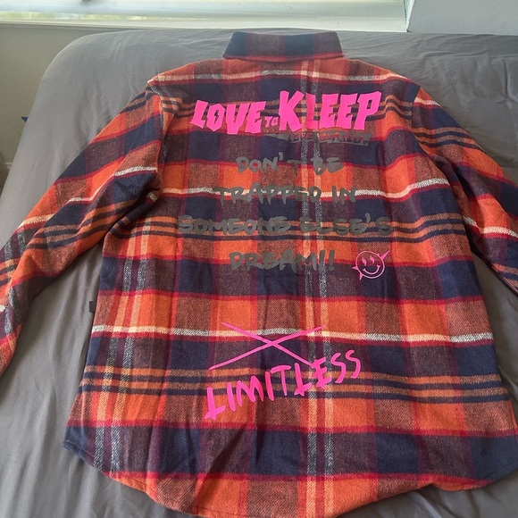 Love to Kleep Jacket brought and was bigger than expected. Fair offers only - Picture 2 of 6